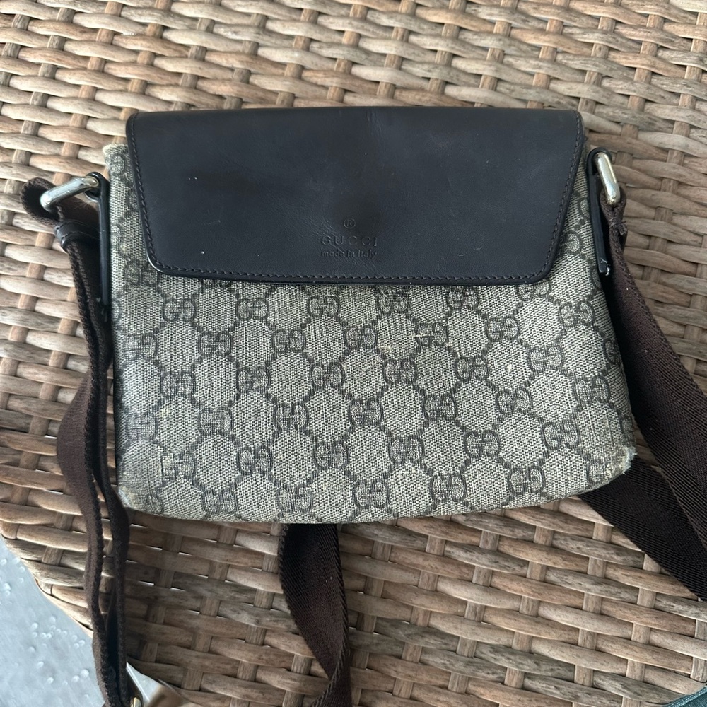 Gucci Brown and Gray Monogram Crossbody Bag- messenger